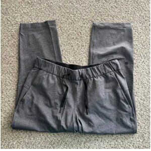 Lululemon On the Fly Crop *23" | Size 8
